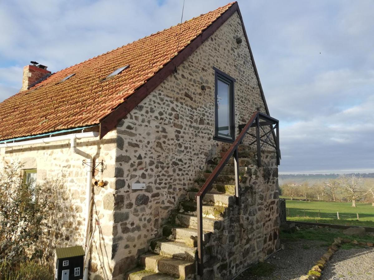 Le Monticule Bed & Breakfast Tardes Exterior photo