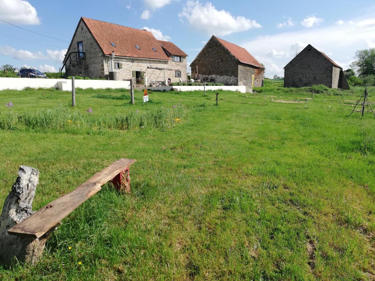 Le Monticule Bed & Breakfast Tardes Exterior photo