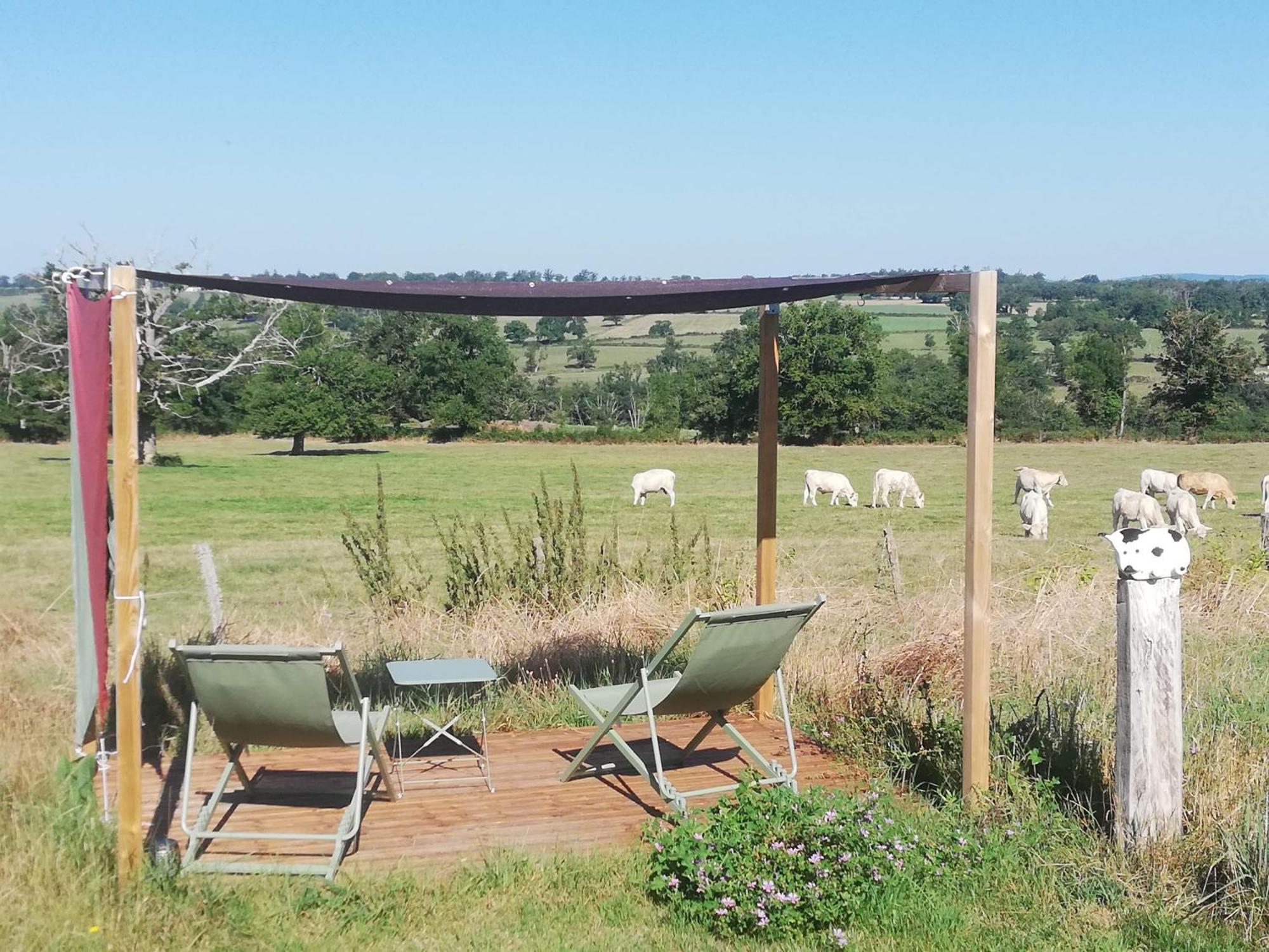 Le Monticule Bed & Breakfast Tardes Exterior photo
